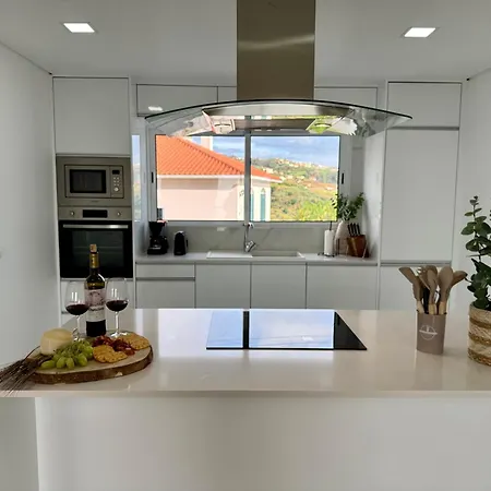 Atlantic View Villa *